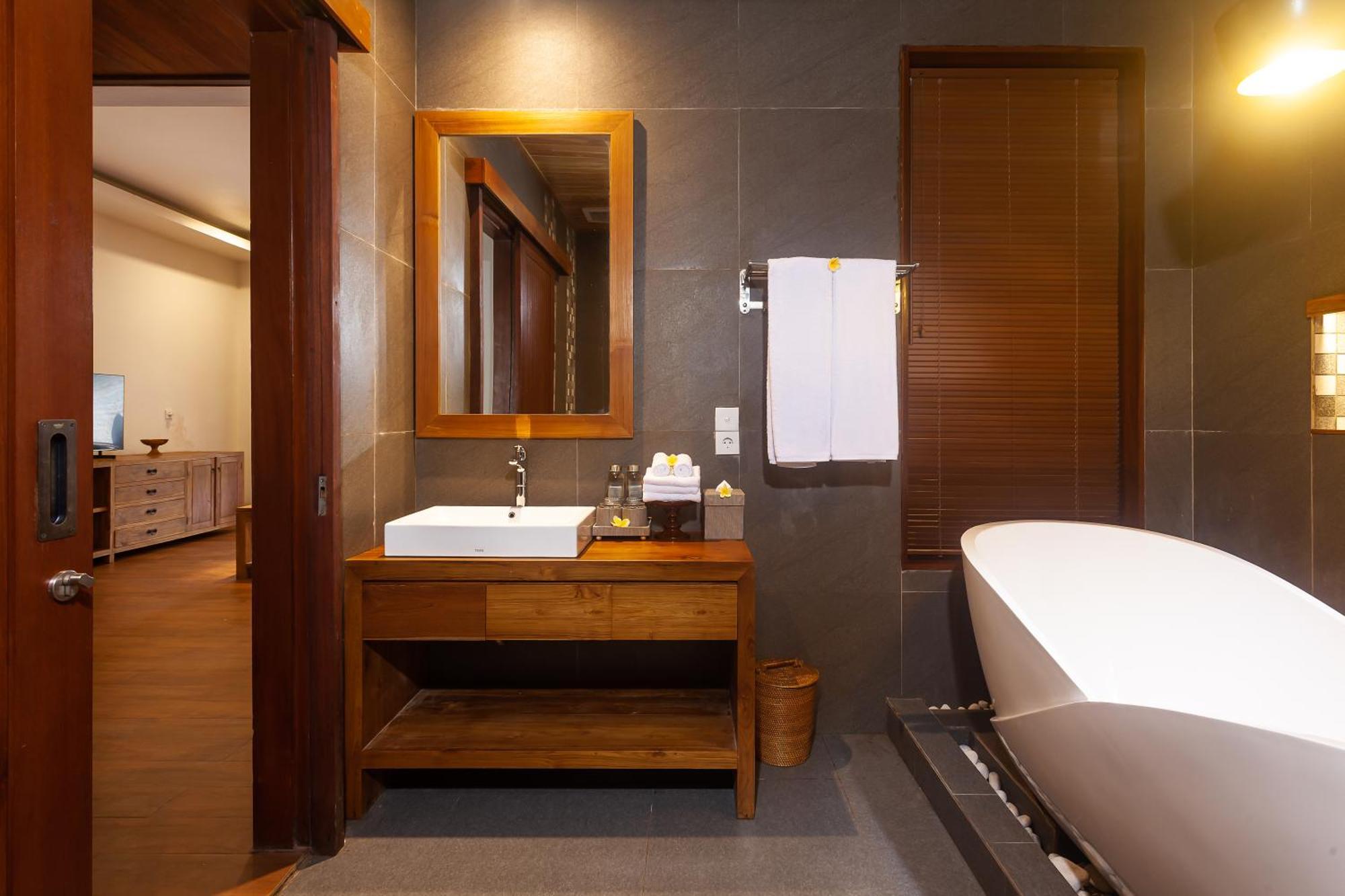 Manah Shanti Suites By Pramana Villas Ubud Exterior foto